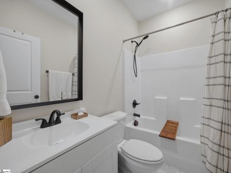 255 R C Thompson Road Chesnee SC 29323