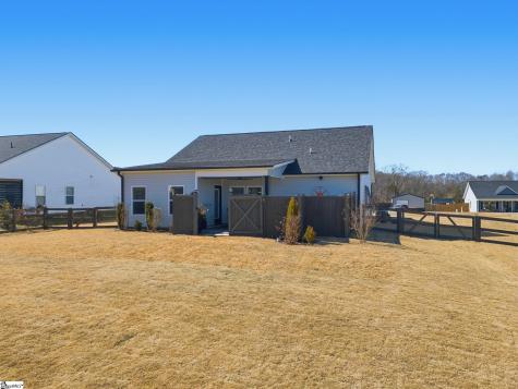 255 R C Thompson Road Chesnee SC 29323