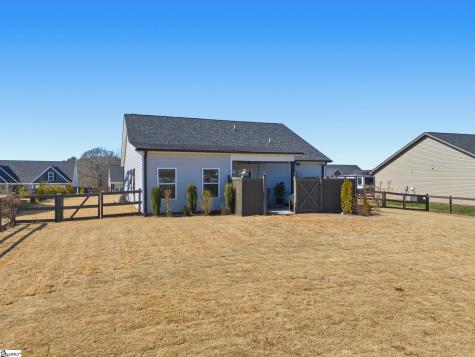 255 R C Thompson Road Chesnee SC 29323