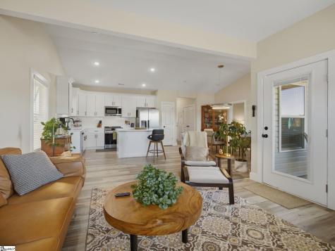 255 R C Thompson Road Chesnee SC 29323