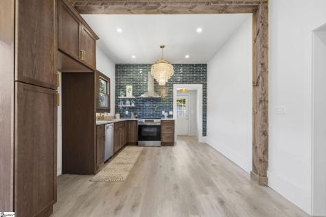 8 Bragg Street Greenville SC 29611