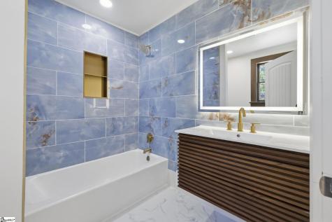 8 Bragg Street Greenville SC 29611