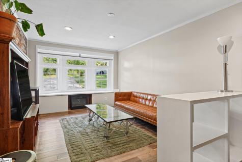 48 Carriage Drive Greenville SC 29609
