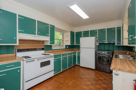 10 Templewood Drive Greenville SC 29611