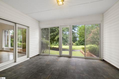 302 Greenview Circle Greenville SC 29609