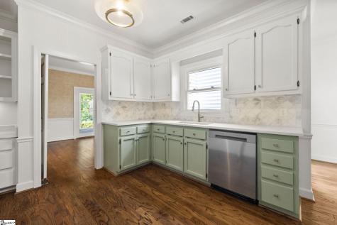 302 Greenview Circle Greenville SC 29609