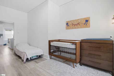 35 W 5th Street Greenville SC 29611