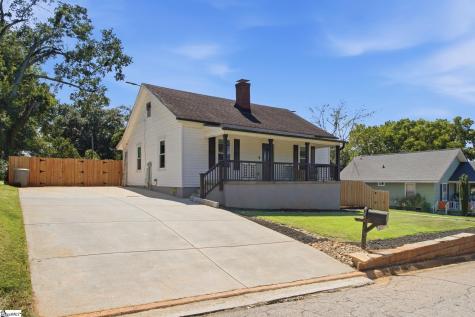 35 W 5th Street Greenville SC 29611