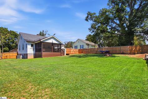 35 W 5th Street Greenville SC 29611