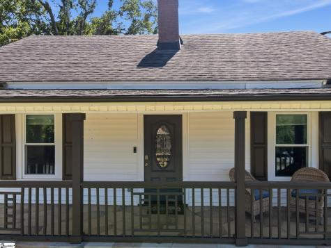 35 W 5th Street Greenville SC 29611