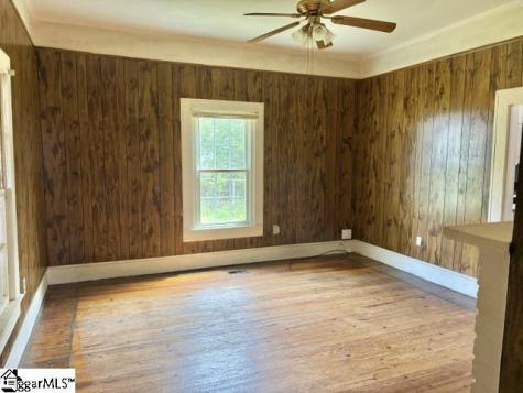 12 G Street Inman SC 29349