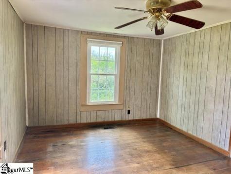 12 G Street Inman SC 29349