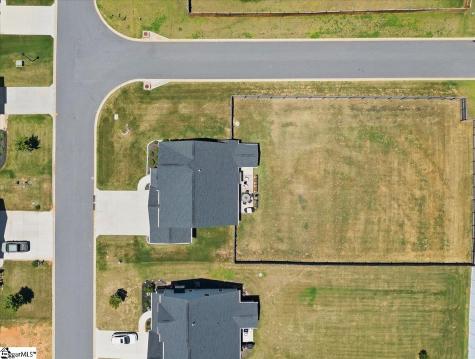 501 S Oak Crest Drive Belton SC 29697