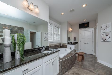 120 Longfellow Way Simpsonville SC 29681