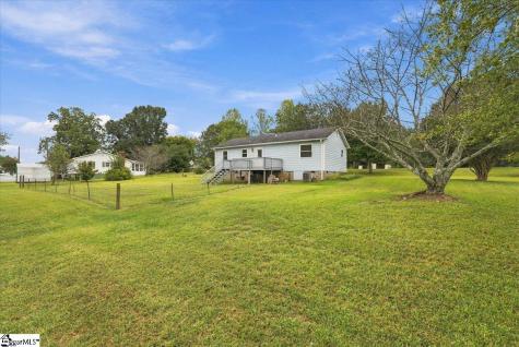 7 Belvue School Road Travelers Rest SC 29690