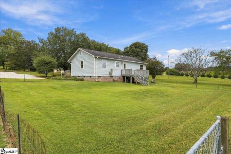 7 Belvue School Road Travelers Rest SC 29690