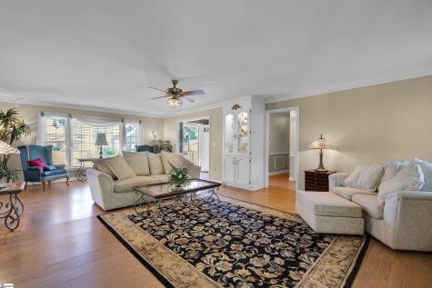 100 Overton Avenue Greenville SC 29617