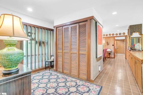 2 Craigwood Road Greenville SC 29607