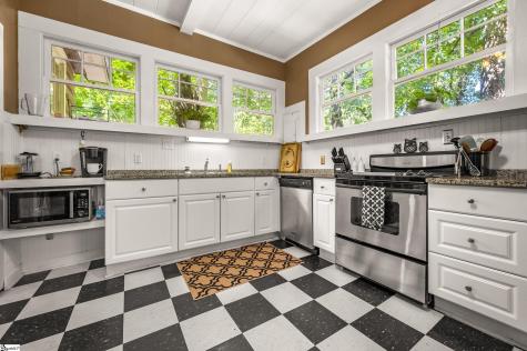 415 E Lakeshore Drive Landrum SC 29356