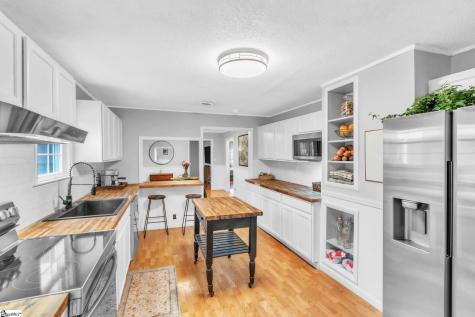 614 Brogan Avenue Anderson SC 29625