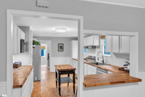 614 Brogan Avenue Anderson SC 29625