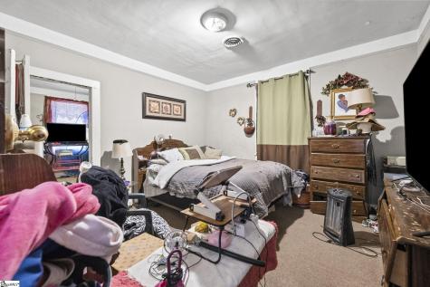 136 Rice Street Belton SC 29627