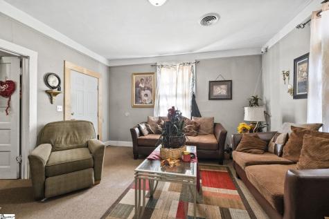 136 Rice Street Belton SC 29627