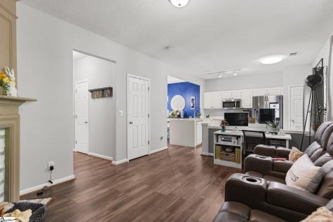 817 Weybourne Drive Greer SC 29650