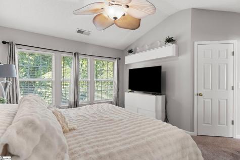 817 Weybourne Drive Greer SC 29650