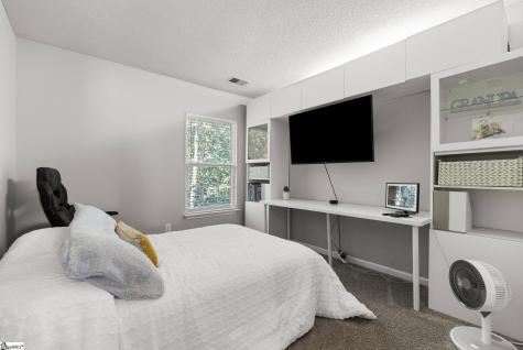 817 Weybourne Drive Greer SC 29650