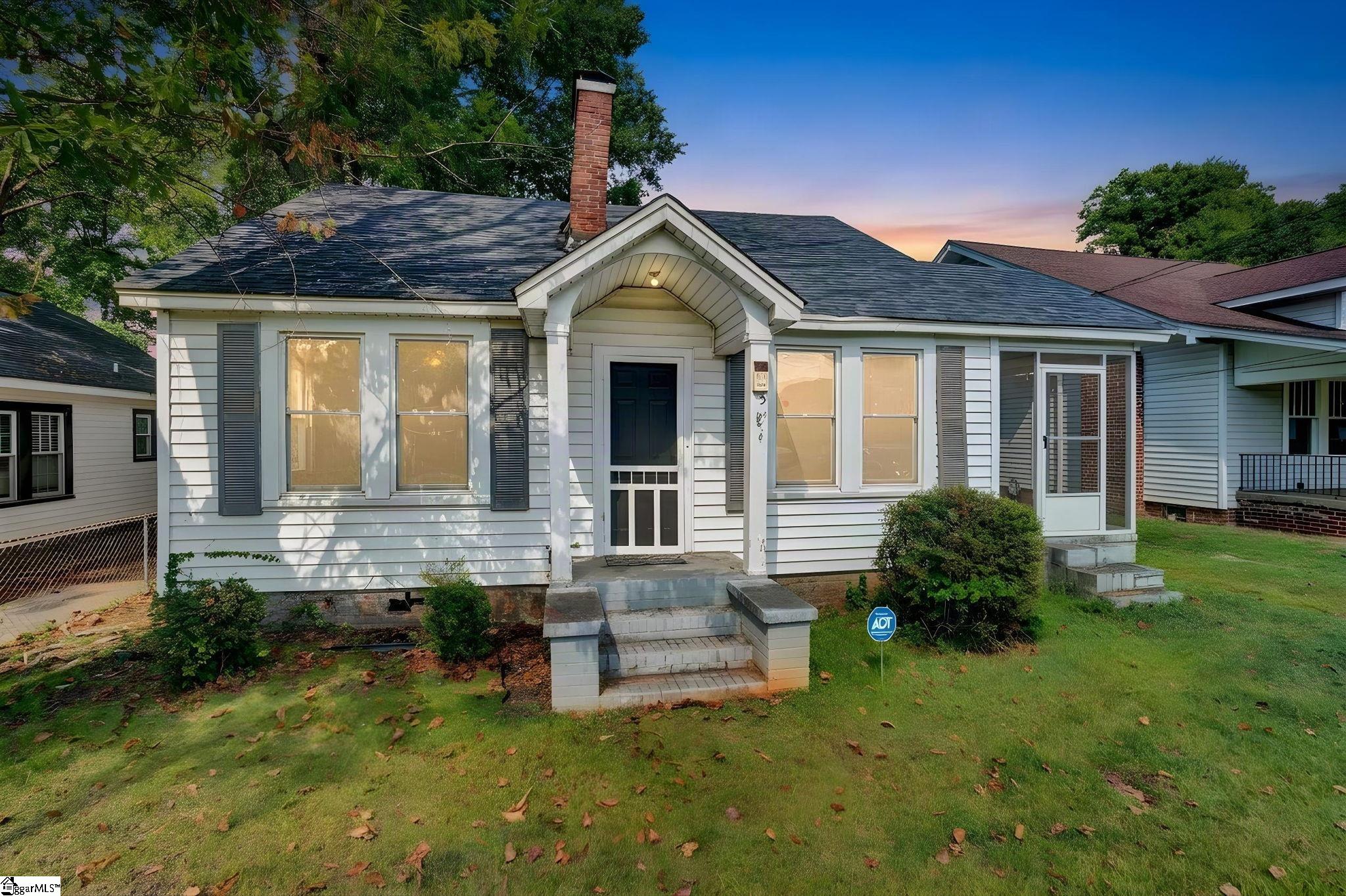 526 Perry Avenue Greenville SC 29611