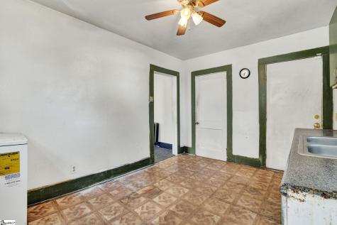 526 Perry Avenue Greenville SC 29611