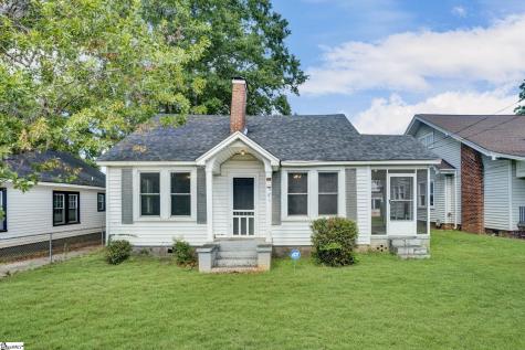 526 Perry Avenue Greenville SC 29611