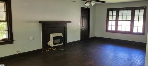 1611 Gary Street Clinton SC 29325