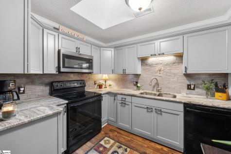 15 Creekside Way Greenville SC 29609