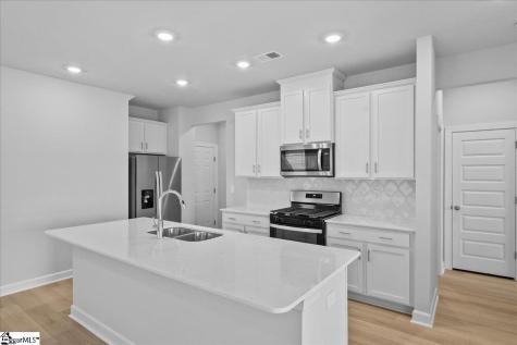 115 Bechler Drive Gray Court SC 29645