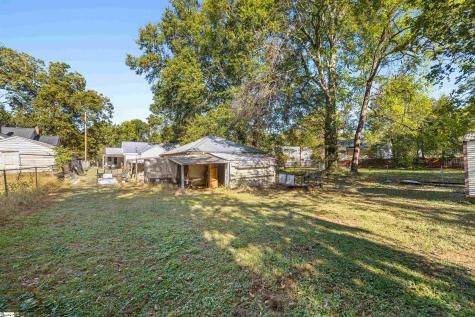 6 Berkley Avenue Greenville SC 29609