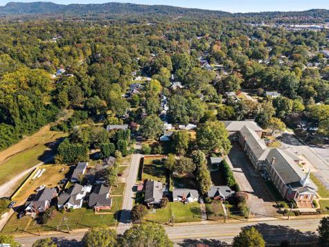 6 Berkley Avenue Greenville SC 29609