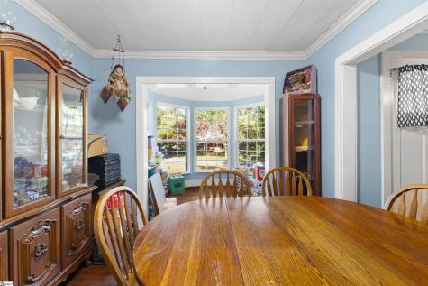 6 Berkley Avenue Greenville SC 29609