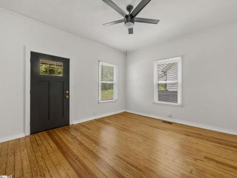 52 Hutchins Street Greenville SC 29605
