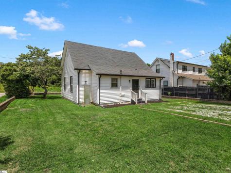 52 Hutchins Street Greenville SC 29605
