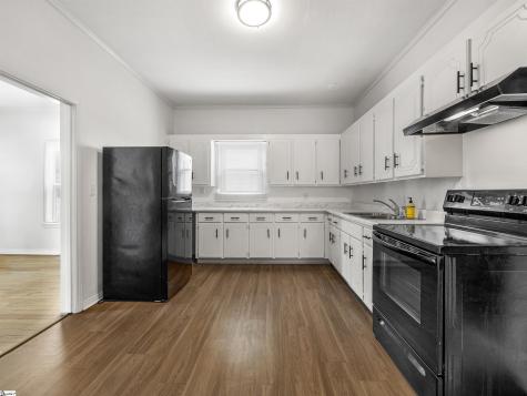 52 Hutchins Street Greenville SC 29605