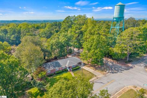 200 Pine Street Seneca SC 29678