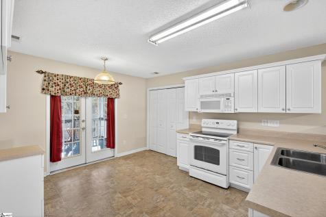 353 Marble Lane Boiling Springs SC 29316