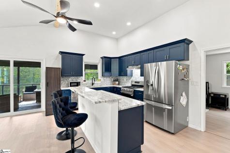 166 Mcjunkin Drive Pickens SC 29671