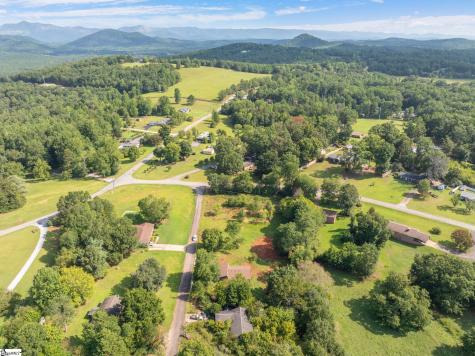 166 Mcjunkin Drive Pickens SC 29671