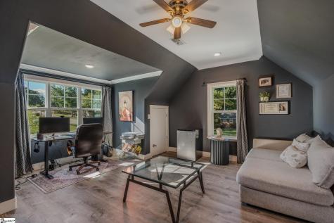 101 S Valley Lane Greenville SC 29611