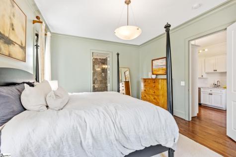 1 Fairview Avenue Greenville SC 29601