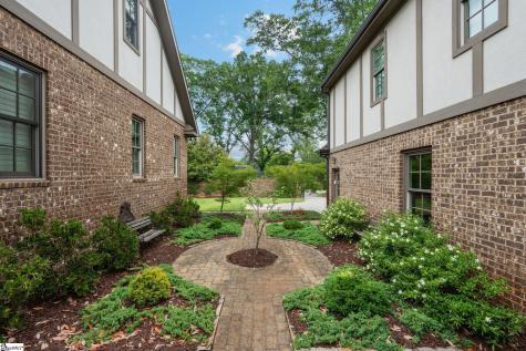 1 Fairview Avenue Greenville SC 29601