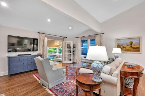 201 Brookwood Drive Greenville SC 29605